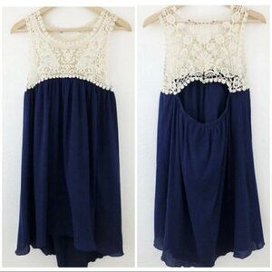 $138 Chelsea & Violet Sz S Crochet Lace Cutout Back Sundress Cover-Up Dress